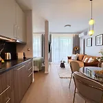 Apartment Deluxe Domaniewska With Ac By Renters Prestige *