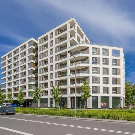 Deluxe Domaniewska With Ac By Renters Apartment *