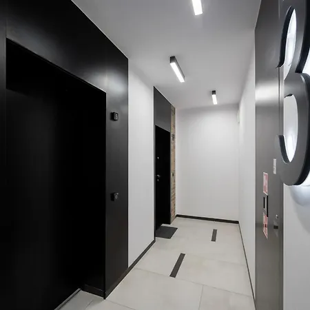 Deluxe Domaniewska With Ac By Renters Warsaw