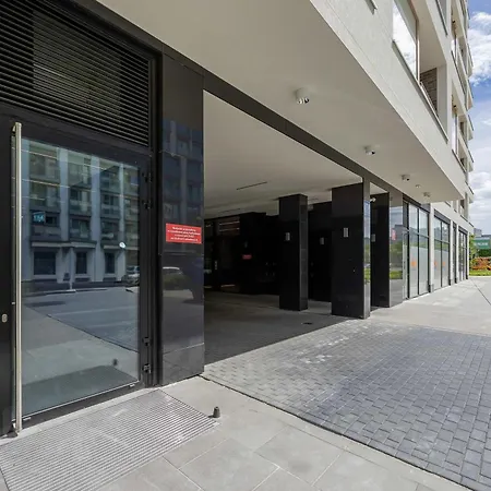 Apartment Deluxe Domaniewska With Ac By Renters